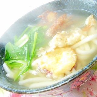 昆布出汁de❤鶏唐揚げと天ぷらと小松菜のおうどん❤